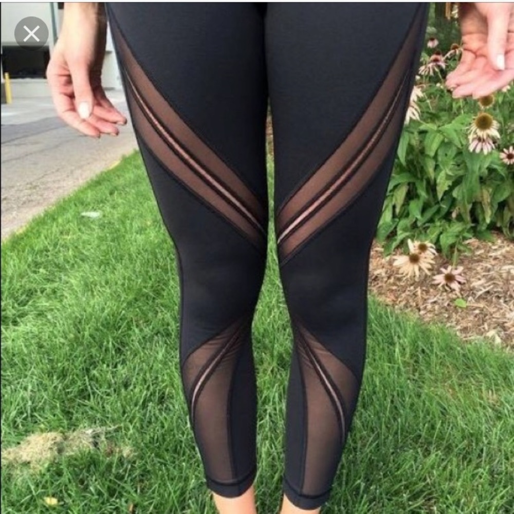 Lululemon high times metta mesh leggings